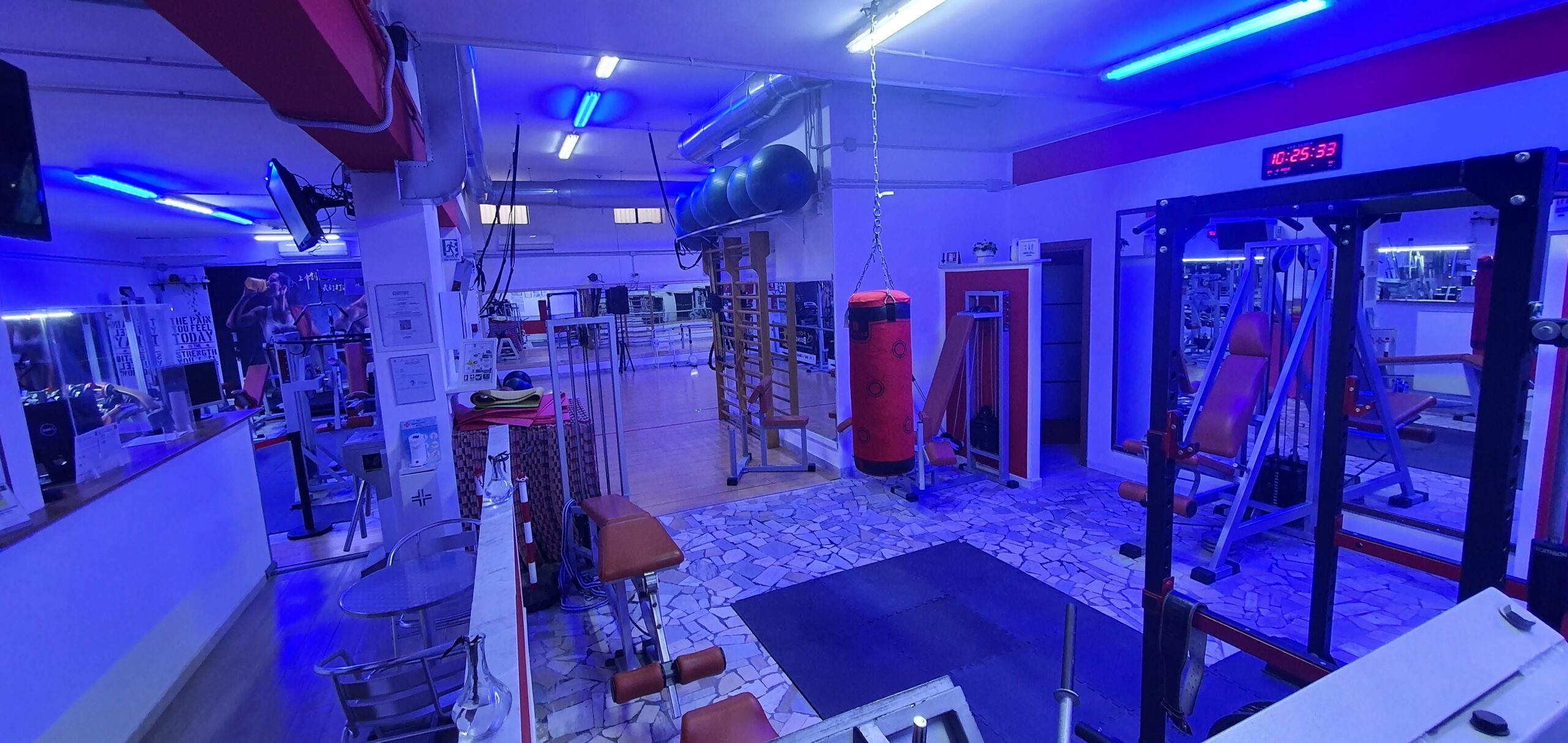 Palestra Forma Mentis ASD - Arzano - Napoli - Fitness - Pilates - Posturale - Personal - Cardio - Tabata - Circuito -